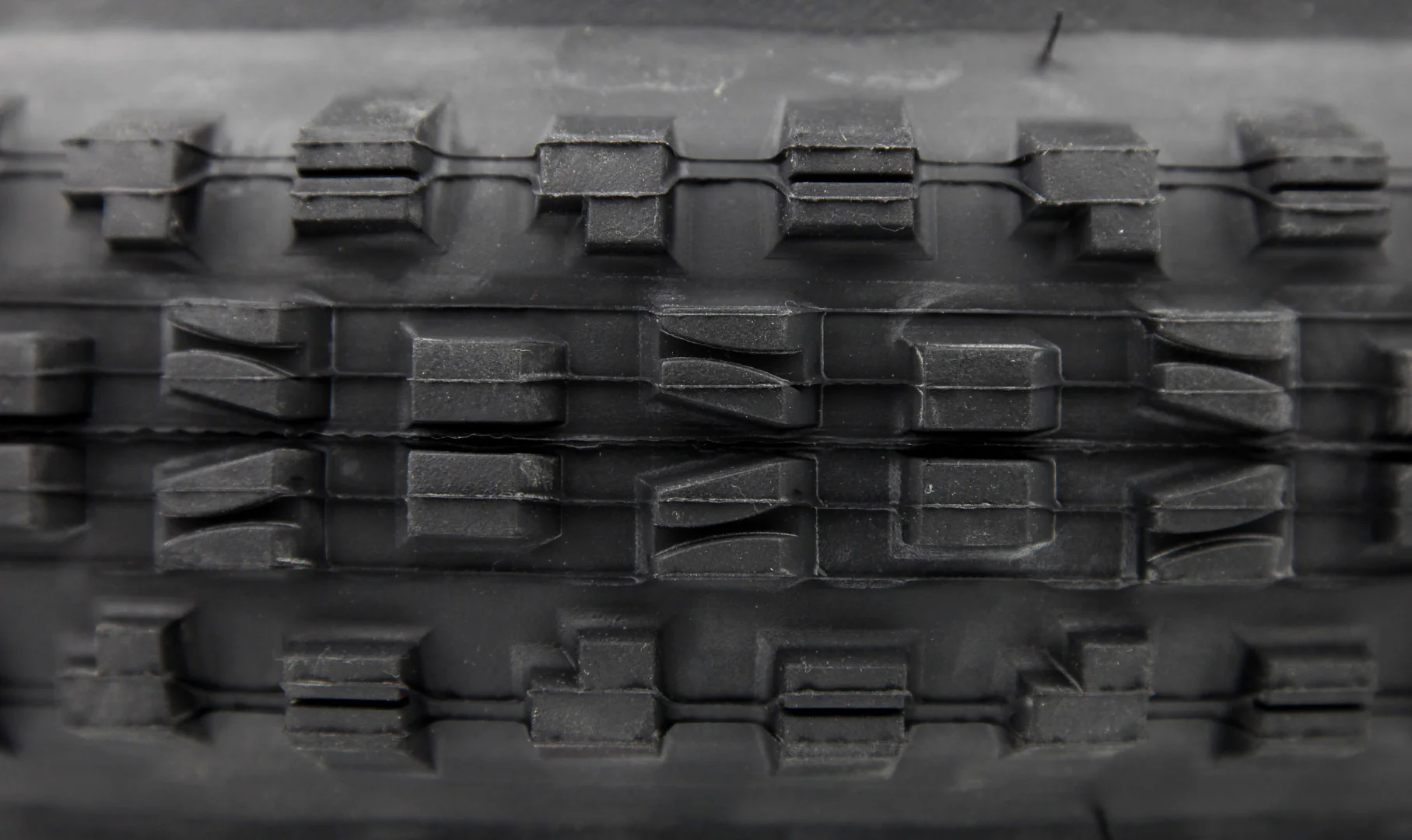 Cubierta Maxxis Minion DHF EXO+ - 3C Maxx Terra - EXO Plus Protection - Wide Trail - Tubeless Ready - Image 4