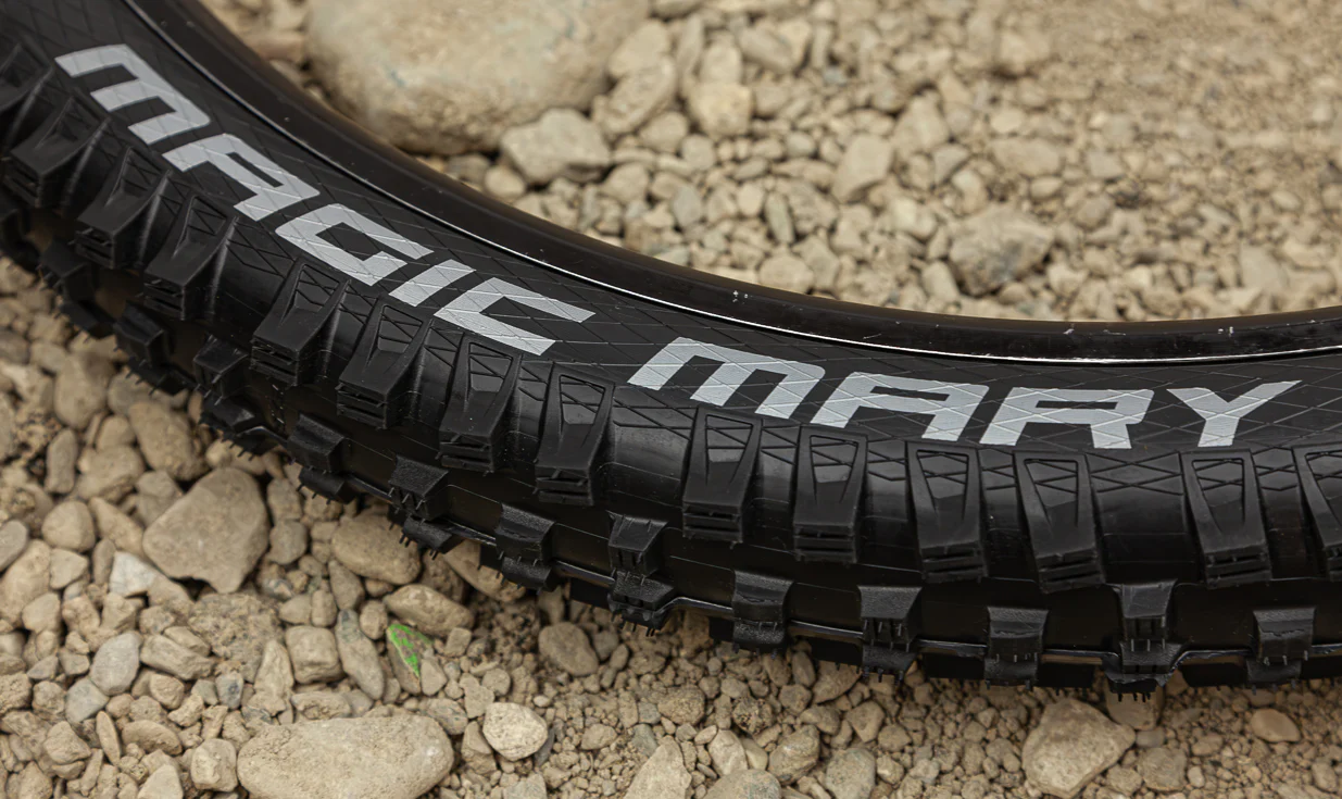 Cubierta Schwalbe Magic Mary 29" - BikePark - Addix - TwinSkin - 2 capas - Image 4